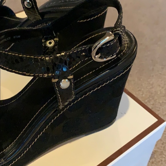 Coach Mayra Metallic Kid platform shoes. - Picture 4 of 8